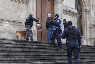 Ameninţare cu dispozitiv exploziv la Curtea de Apel Bucureşti/ Clădirea este evacuată