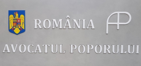 Sindicatul Naţional al Poliţiştilor şi Personalului Contractual din MAI a sesizat Avocatul Poporului cu privire la îngheţarea salariilor şi a pensiilor militare