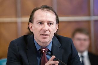 Premierul anunţă că nu a primit niciun program de restructurare de la companiile care înregistrează pierderi: Ori vin ei cu un program de restructurare, ori limităm subvenţiile numai către companiile care sunt profitabile