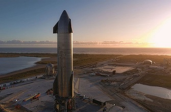 Un prototip al rachetei Starship a SpaceX a explodat marţi la aterizare, după un test de zbor la mare înălţime, al doilea accident de acest tip – VIDEO