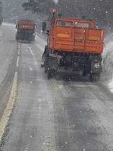 Infotrafic anunţă ninsoare slabă pe mai multe artere din judeţele Bihor, Alba, Maramureş, Satu Mare, Mureş, Iaşi şi Suceava