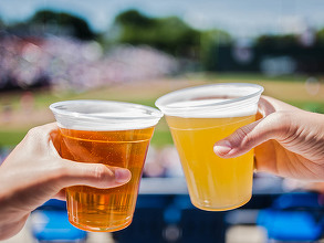 Pe stadioanele din România s-ar putea consuma bere