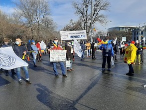 Protest al ceferiştilor în faţa Ministerului Transporturilor – Sindicaliştii resping măsurile de austeritate impuse de Guvern / LISTA REVENDICĂRILOR