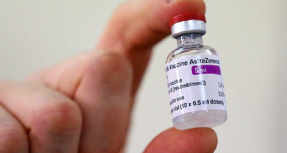 Danemarca anunţă că doi angajaţi din spitale au făcut cheaguri de sânge după vaccinarea cu AstraZeneca. Una dintre aceste persoane a decedat