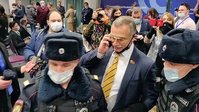 Moscova: Aproximativ 150 de persoane, inclusiv lideri ai opoziţiei, reţinute de poliţie – VIDEO