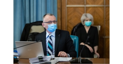 Cîmpeanu anunţă că Ministerul Educaţiei va propune extinderea programului de ore remediale pe parcursul întregului an şcolar 2021-2022