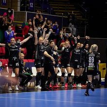 CSM Bucureşti – ŢSKA Moscova, scor 32-27, în sferturile Ligii Campionilor la handbal feminin