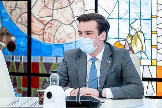 Secretarul de stat Andrei Baciu afirmă că la Maratonul vaccinării de la Bucureşti s-ar putea atinge „borna” de 20.000 de oameni imunizaţi