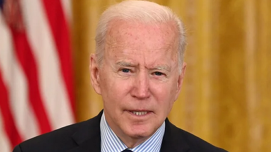 Joe Biden a revocat un decret al fostului preşedinte Trump care cerea limitarea protecţiei pentru companiile de media socială