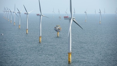 Giganţi ai industriei energiei colaborează pentru a dezvolta un proiect eolian offshore de dimensiuni mari în Marea Nordului
