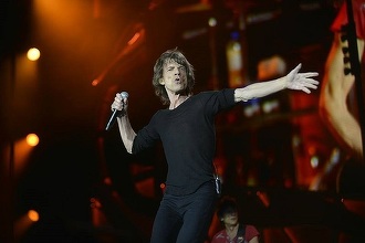 Expoziţia „Unzipped” dedicată formaţiei The Rolling Stones, din 10 iunie la stadionul Vélodrome din Marsilia