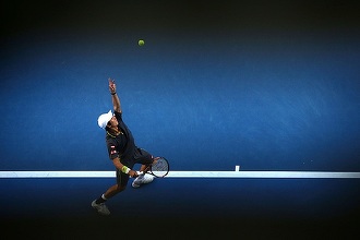 Nishikori l-a eliminat în aproape patru ore pe Hacianov în turul doi la Roland Garros