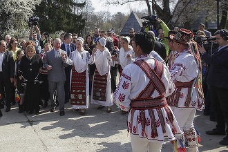 Prinţul Charles a dezvăluit lista sa de cântece pentru dans