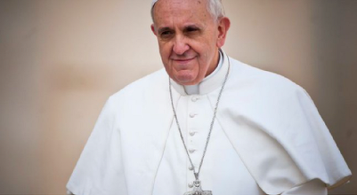 Papa Francisc face apel la pace şi dialog în Cuba