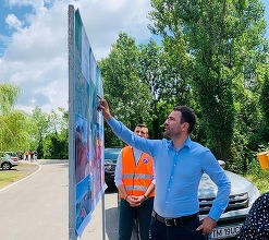 Cătălin Drulă anunţă încheierea lucrărilor de asfaltare a drumului national între Margina şi Holdea, cel care suplineşte bucata lipsă de autostradă