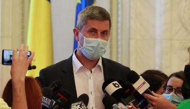 Barna, întrebat dacă a vorbit cu Cioloş despre faptul că a spus că CE nu a aprobat PNRR al Ungariei: Nu am avut o discuţie pe acest subiect