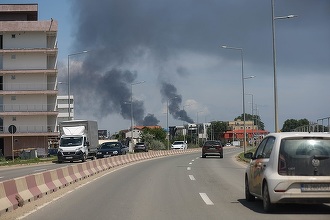 Explozie urmată de incendiu la Rafinăria Petromidia – KMG – 5 persoane au fost rănite şi una decedată. Incendiul din cadrul instalaţiei HPM este izolat şi stabilizat