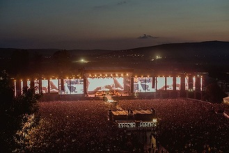 Electric Castle – 250 de artişti din 23 de ţări. Grupul rock Florian din Transilvania, Riton, Rodriguez Jr şi IMPEX, între cei care vor urca pe scenele din Bonţida şi Cluj-Napoca