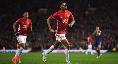 Marcus Rashford va fi operat la umăr şi va lipsi trei luni de pe teren