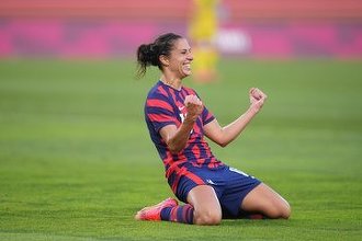 Carli Lloyd, de două ori campioană mondială la fotbal cu naţionala SUA, şi-a anunţat retragerea din activitate