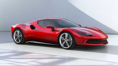 Ferrari menţine principalele obiectivele pentru 2021, chiar dacă şi-a triplat profitul din operaţiunile de bază în trimestrul doi