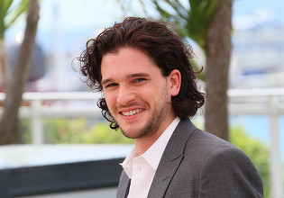 Actorul Kit Harington, star în „Game Of Thrones”, a vorbit despre lupta sa
cu dependenţa de alcool şi depresia în timpul filmărilor