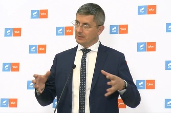 Barna: Nu sunt mulţumit de progresul guvernării. Nu vrem să ieşim de la guvernare, dar nu vom rămâne în orice condiţii / Nu vom fi furnicuţele guvernării, care muncesc, planifică, bugetează şi când e vorba de decizie politică pedalăm în gol