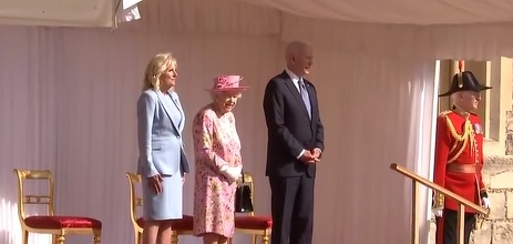 Regina Elizabeth II, mesaj pentru Biden după două decenii de la seria de atacuri teroriste care a vizat SUA