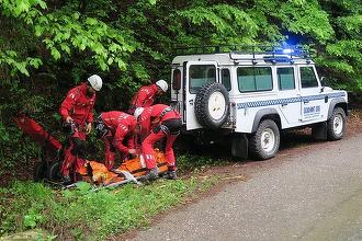 Gorj: Intervenţie a salvamontiştilor pentru recuperarea unui turist accidentat în Masivul Parâng – FOTO