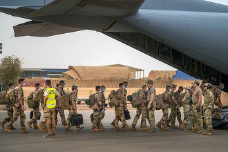 Ultimii militari francezi din cadrul Forţei antijihadiste Barkhane părăsesc Mali, după nouă ani de prezenţă